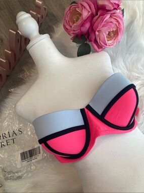NWOT!!! Victoria's Secret Pink/Light Blue Colorblock Strapless Bandeau Top 34DD